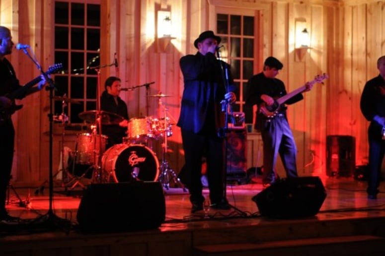 Gallery photo 2 of Sloppy Joe Band