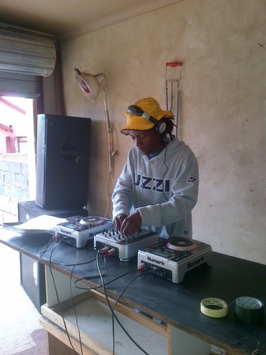 Gallery photo 5 of SLOVODj