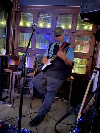 Gallery photo 4 of Sly Geralds Band
