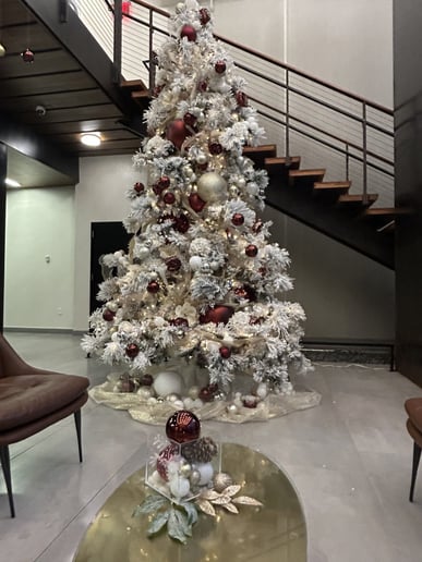 Gallery photo 9 of S&M Event Design & Lobby Decor