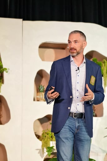 Gallery photo 1 of David C Barnett: Small Business Speaker