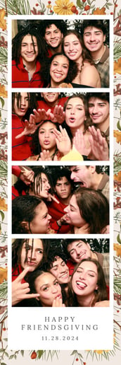 Gallery photo 2 of Smile & Snap Booths