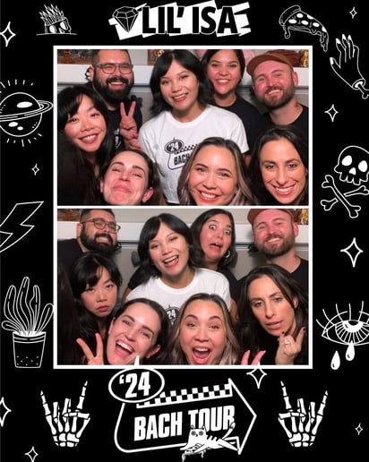 Gallery photo 5 of Smile & Snap Booths
