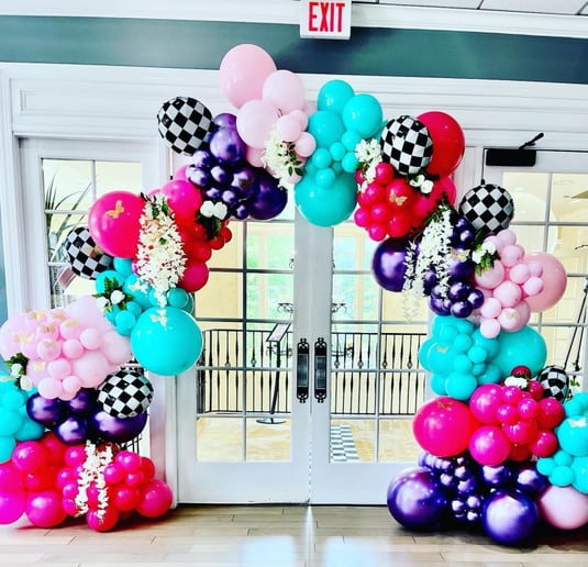 Gallery photo 7 of Smiley Face Painting & Ballon Decor