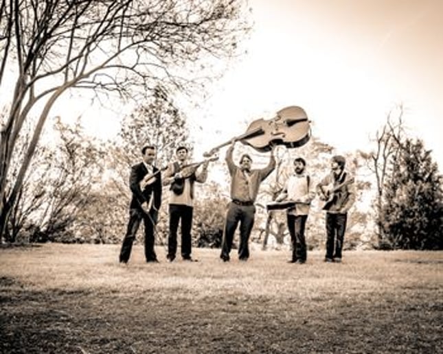 Gallery photo 3 of Smokey's Farmland Band
