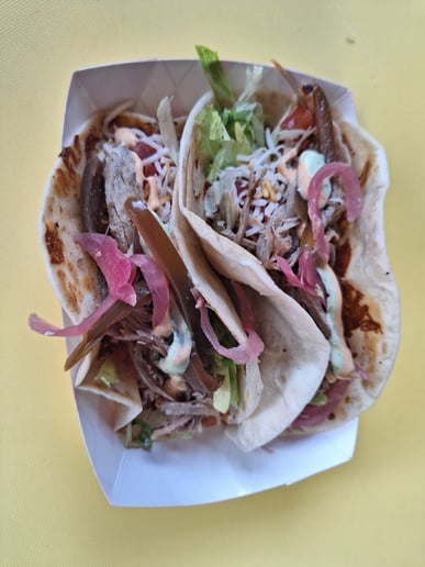 Gallery photo 3 of Smokin Food Truck 51