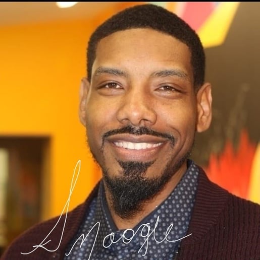 Gallery photo 1 of Smoogie the Comedian