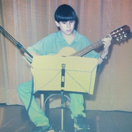 Gallery photo 2 of Smooth Guitar Sounds by Leo Testoni