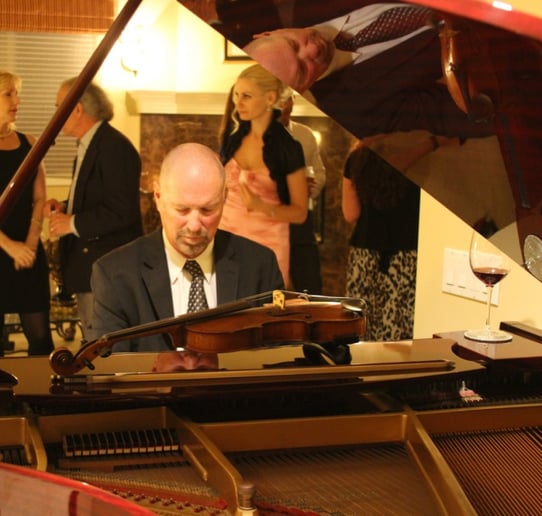 Gallery photo 9 of Smooth Jazz Piano