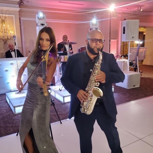 Gallery photo 8 of Smooth Jazz,Pop,R&B