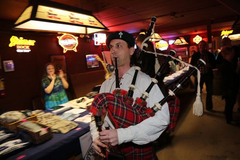 Gallery photo 7 of SMTX Bagpiper