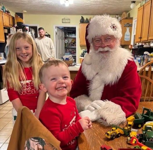 Gallery photo 10 of Snow Time Santa