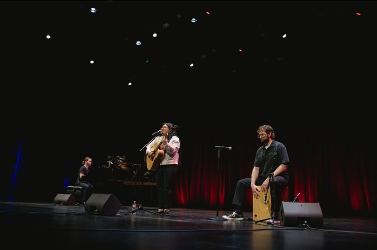 Gallery photo 3 of Sofi Nava Trio