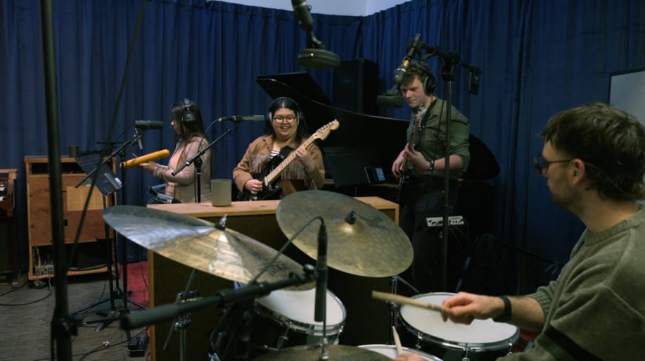 Gallery photo 1 of Sofi Nava Trio