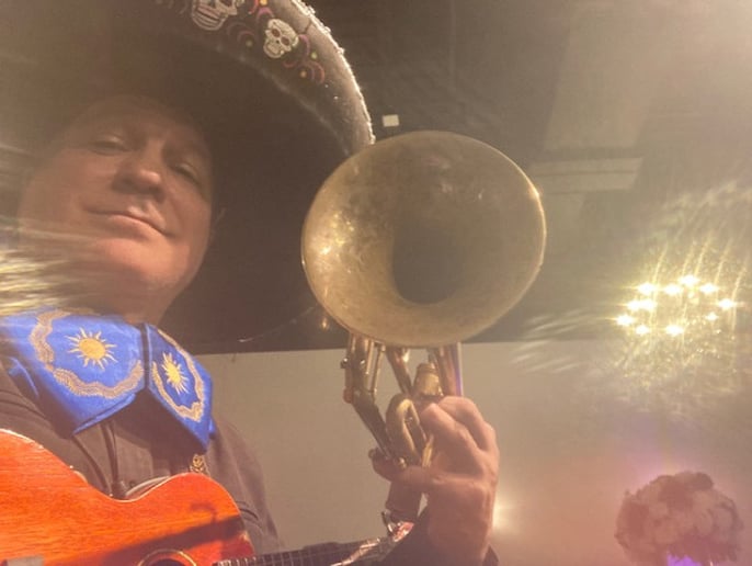 Gallery photo 31 of Luis Trevino Music