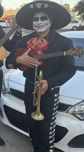 Gallery photo 36 of Luis Trevino Music