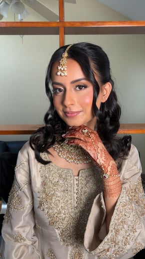 Gallery photo 10 of Soft/full Glam Makeup Application