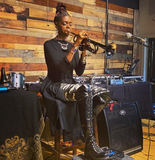 Gallery photo 2 of Tiffany Goode Jazz Experience