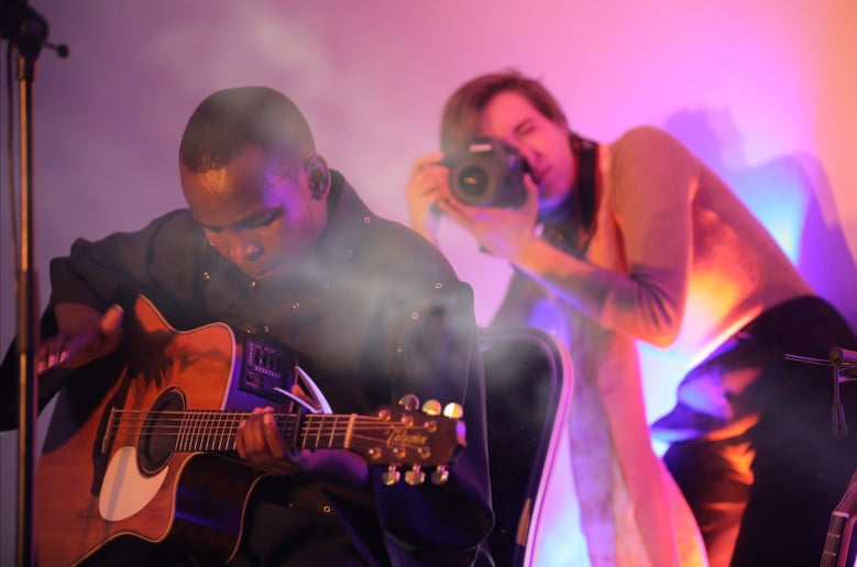 Gallery photo 1 of Deo Salvator - Solo Acoustic Guitar Player