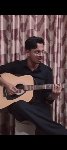 Gallery photo 1 of Solo Acoustic Singer