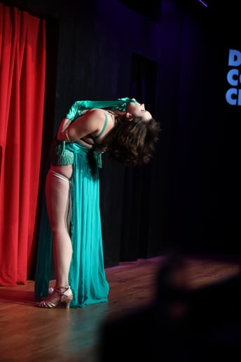 Gallery photo 2 of Solo and group burlesque and live music