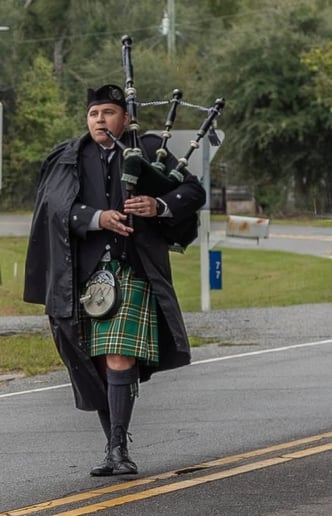 Gallery photo 3 of The Mad Piper