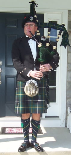 Gallery photo 3 of Gus Person - Piper