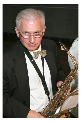 Gallery photo 3 of Solo Clarinet/Saxophone Performer