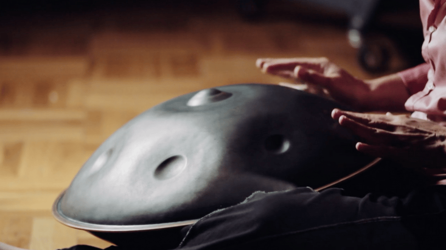Gallery photo 1 of Solo Musician HandPan player