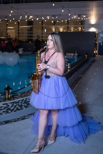 Gallery photo 1 of Cris Garcia Music & Entertainment
