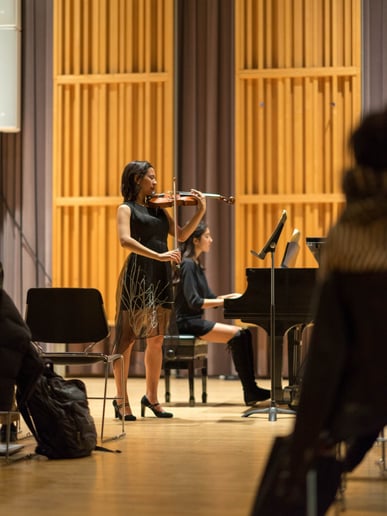 Gallery photo 10 of Lara Lewison, Violin
