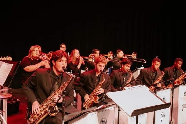 Gallery photo 1 of Angel Rubio Soloist