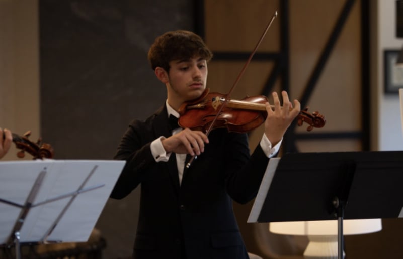 Gallery photo 3 of Sonata Strings