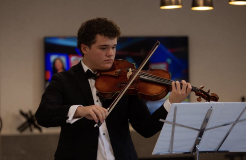 Gallery photo 5 of Sonata Strings