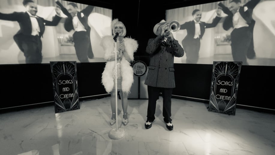 Gallery photo 3 of Songs & Cinema, Multimedia Screens & Tribute Band, Sinatra, 50s, 60s, Vegas, Casino, 20s Gatsby Band