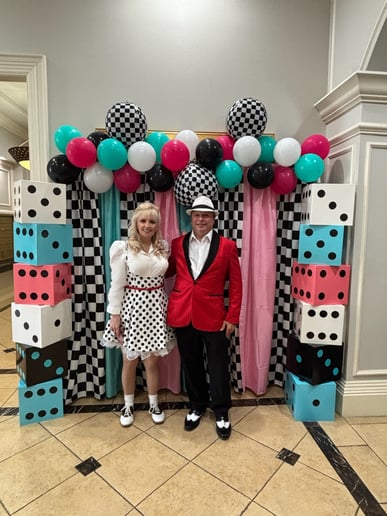 Gallery photo 9 of Songs & Cinema, Multimedia Screens & Tribute Band, Sinatra, 50s, 60s, Vegas, Casino, 20s Gatsby Band