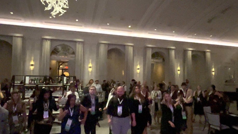 Gallery photo 6 of Songs & Cinema, Multimedia Screens & Tribute Band, Sinatra, 50s, 60s, Vegas, Casino, 20s Gatsby Band