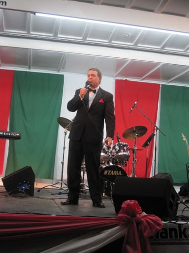 Gallery photo 2 of "Songs of Sinatra"- A Tribute to Ol' Blue Eyes