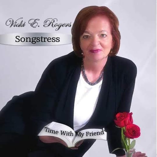 Gallery photo 5 of Songstress