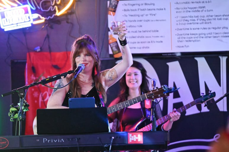 Gallery photo 5 of Sonic Scarlet - St. Louis Rock Band
