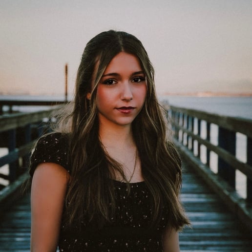 Gallery photo 3 of Rowan
