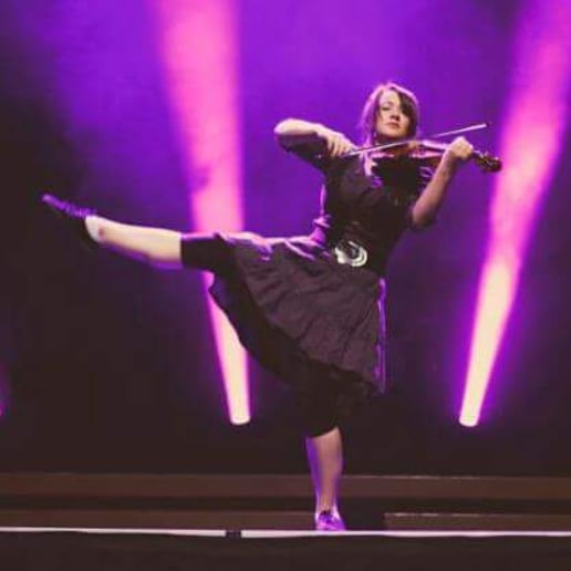 Gallery photo 1 of Sophia Morrison - Professional Violinist & Singer