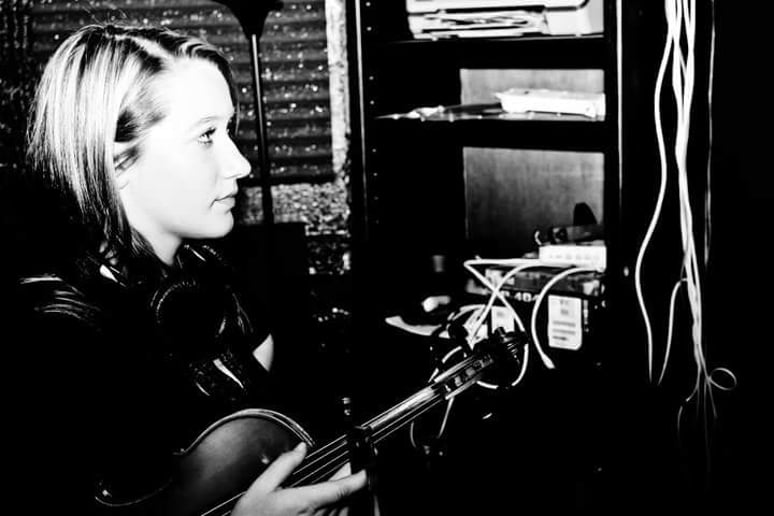 Gallery photo 3 of Sophia Morrison - Professional Violinist & Singer
