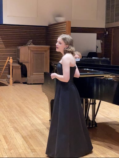 Gallery photo 2 of Sophia Mintsiveris, Soprano