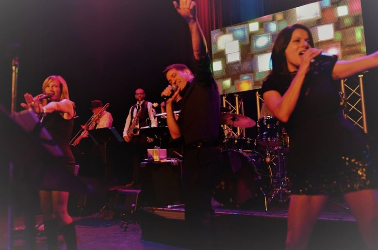 Gallery photo 3 of Sophistoccasion Showband