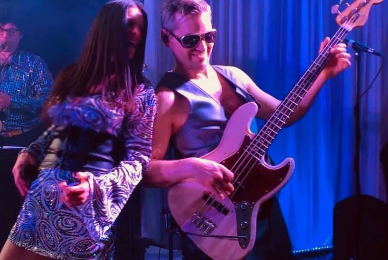 Gallery photo 2 of Sophistoccasion Showband