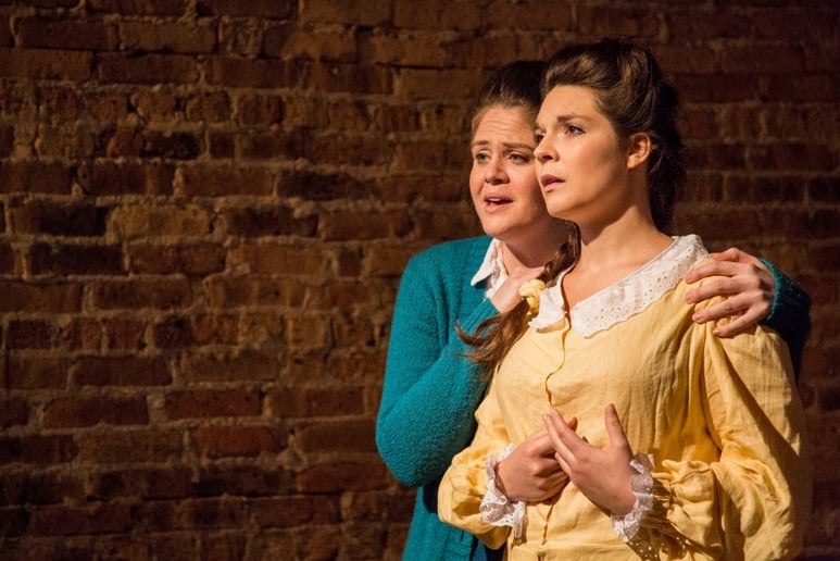 Gallery photo 4 of Soprano Kelley Hollis