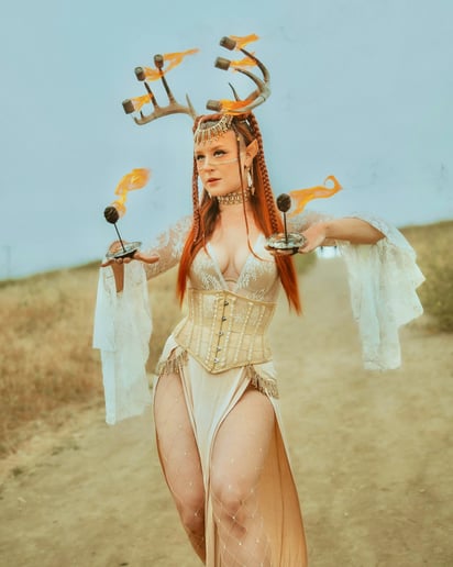Gallery photo 9 of Absynthe On Fire