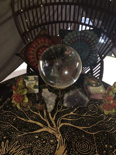 Gallery photo 3 of Soul Zen Psychic Entertainment