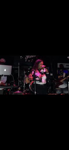 Gallery photo 4 of Kenyatta Sings